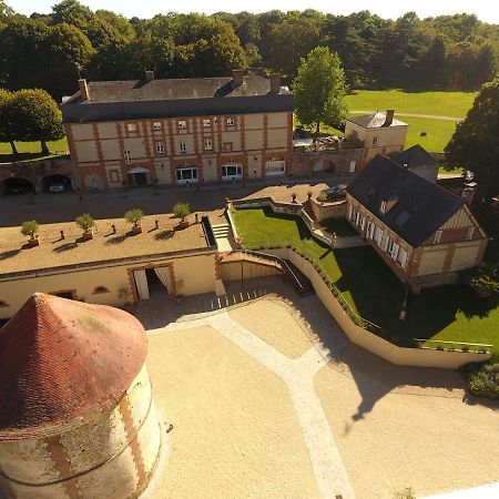 Domaine De Montchevreuil Otel Fresneaux-Montchevreuil Dış mekan fotoğraf