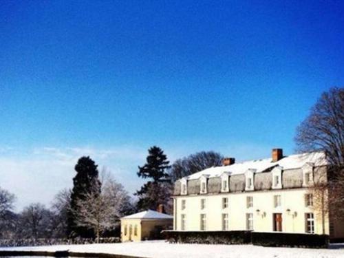 Domaine De Montchevreuil Otel Fresneaux-Montchevreuil Dış mekan fotoğraf
