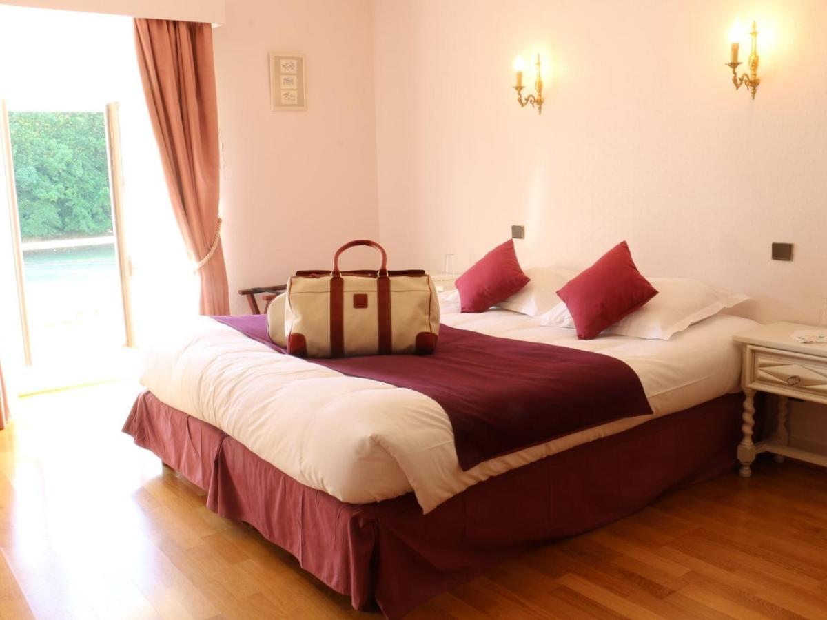 Domaine De Montchevreuil Otel Fresneaux-Montchevreuil Oda fotoğraf