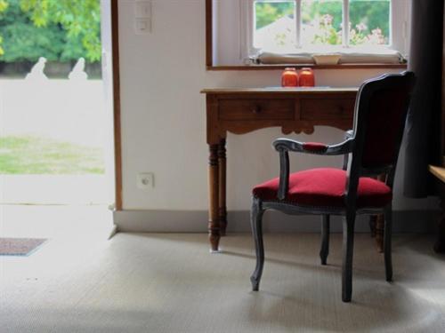 Domaine De Montchevreuil Otel Fresneaux-Montchevreuil Oda fotoğraf